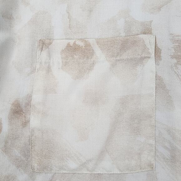 Cloth & Stone Anthropologie Top Women Small Beige Tan Safari Giraffe Button Up - Picture 10 of 15